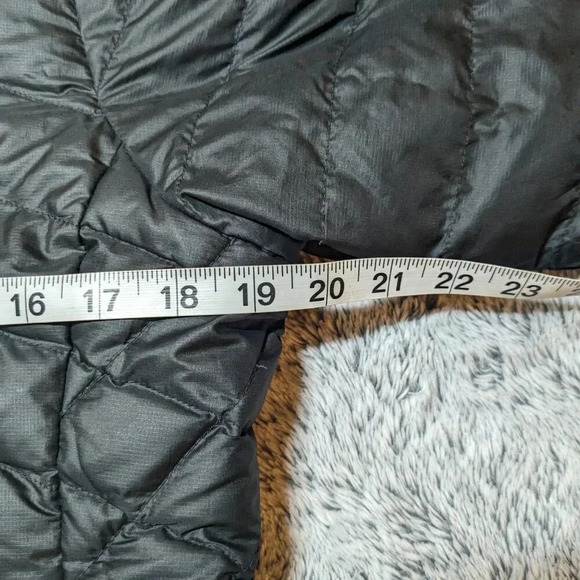 Patagonia Down Sweater Jacket Puffer Black Women's XS - Picture 7 of 9